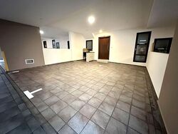 Holland Link (D10), Terrace #592487661